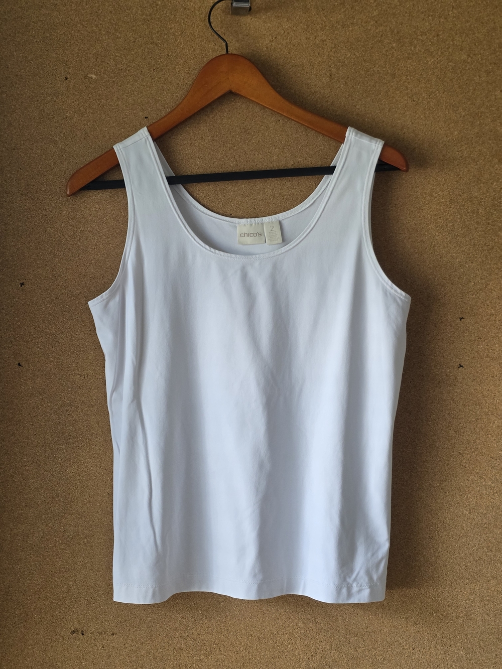 Chicos White Microfiber Scoop Neck Tank Top Size 2 Large Layering Basic Cami